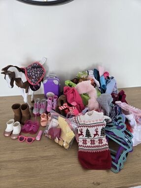 Huge 18” Doll Clothing & Accessories Lot Our Generation / American Girl